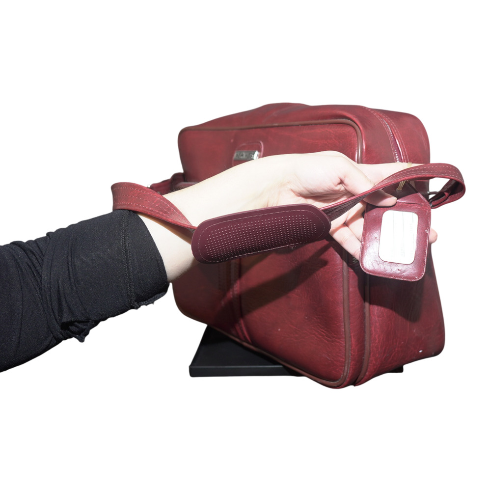 Vintage New Vista Travel Bag Luggage Carry On Shoulder Bag Buregundy 15" GUC - Picture 7 of 16